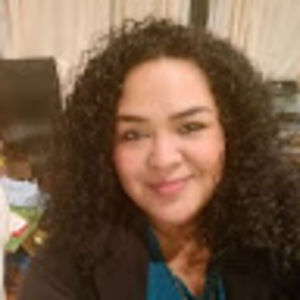 Meet your Posher, Evelyn gricel